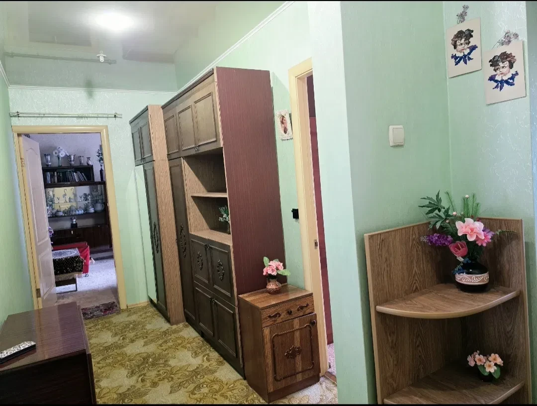 2-кімнатна квартира, Слов'янськ: окремі кімнати, тепла вода завжди - фото 4