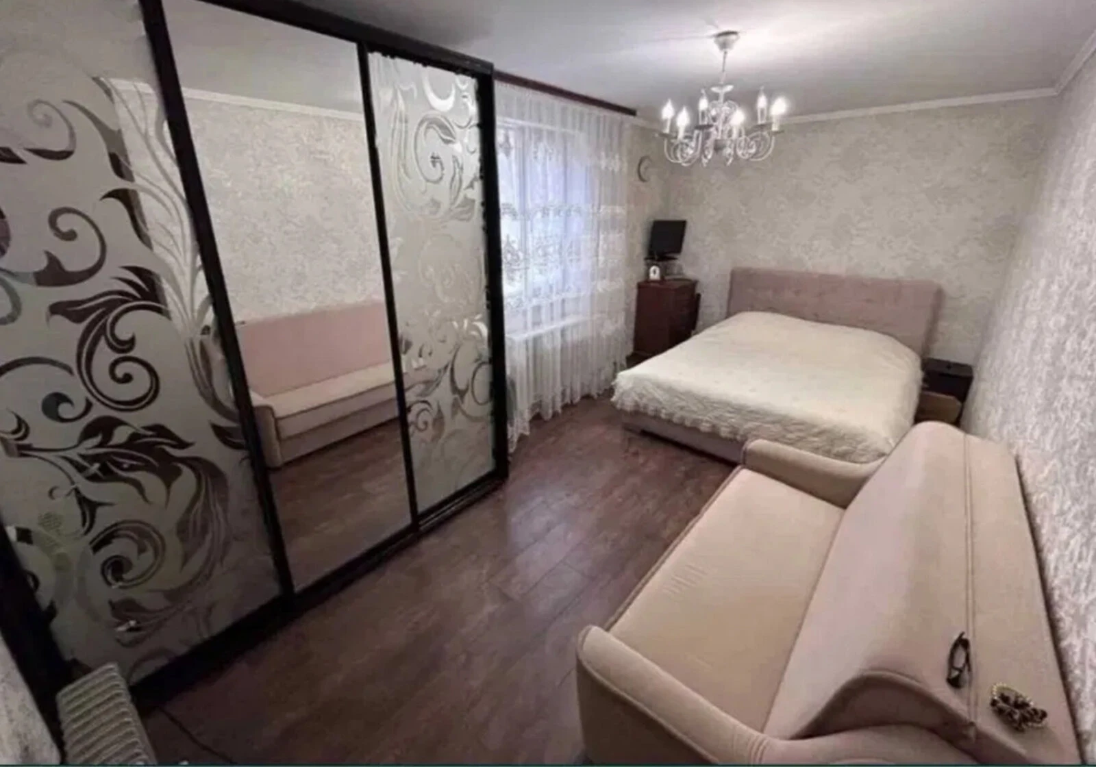 Будинок, Полтава: 6 соток, цегляні стіни, город
