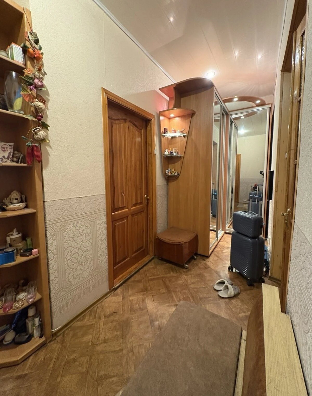 2-комнатная квартира, Вознесеновский: укрытие в доме, кирпичные стены, фото 2