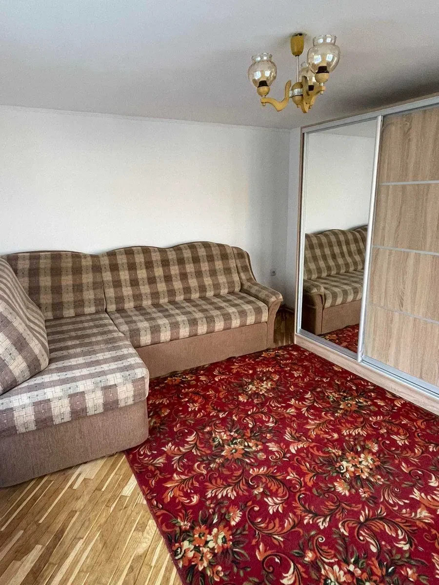 1-кімнатна квартира, Винники: біля школи-інтернату, можна з твариною