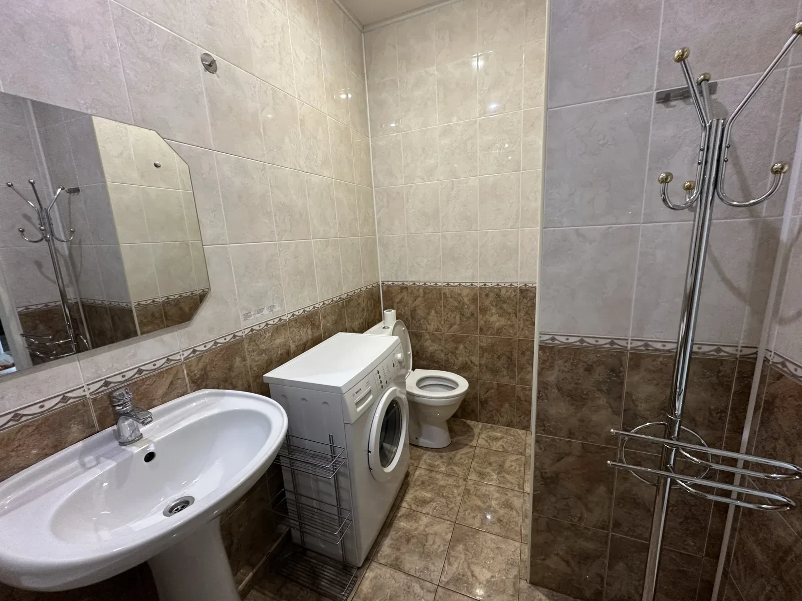1-кімнатна квартира, Печерський: косметичний ремонт, газ, 3 хв до метро, фото 5