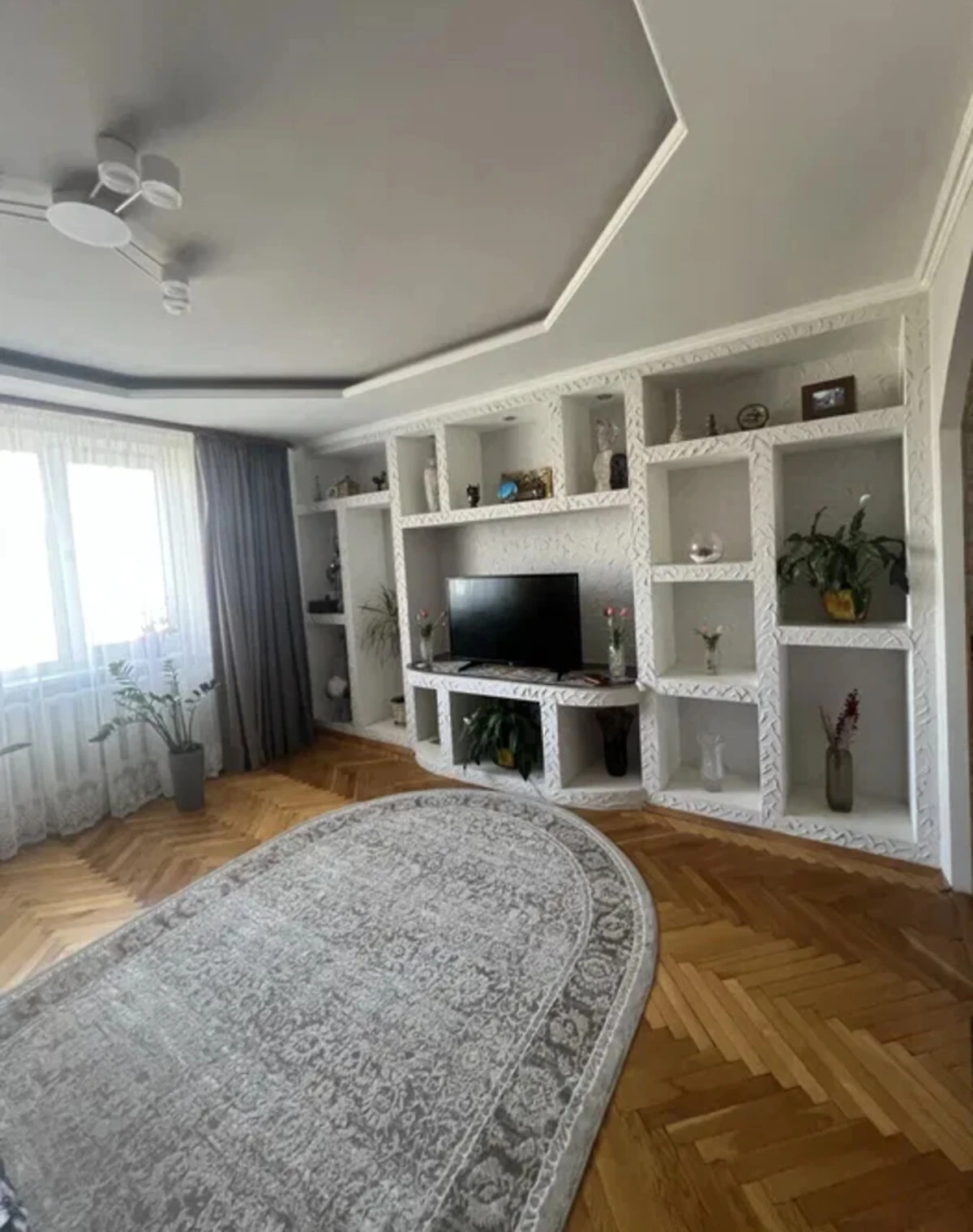 3-кімнатна квартира, Санта Барбара: хороший стан, балкон, фото 3