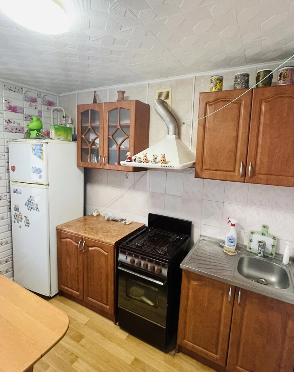 2-кімнатна квартира, Жовті води: єОселя, ліфт працює без світла