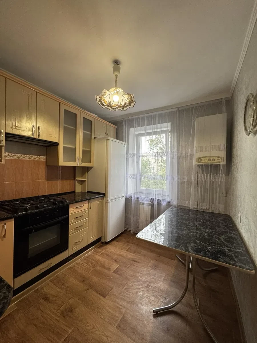 2-кімнатна квартира, Червона Гора: євроремонт, газове опалення - фото 4