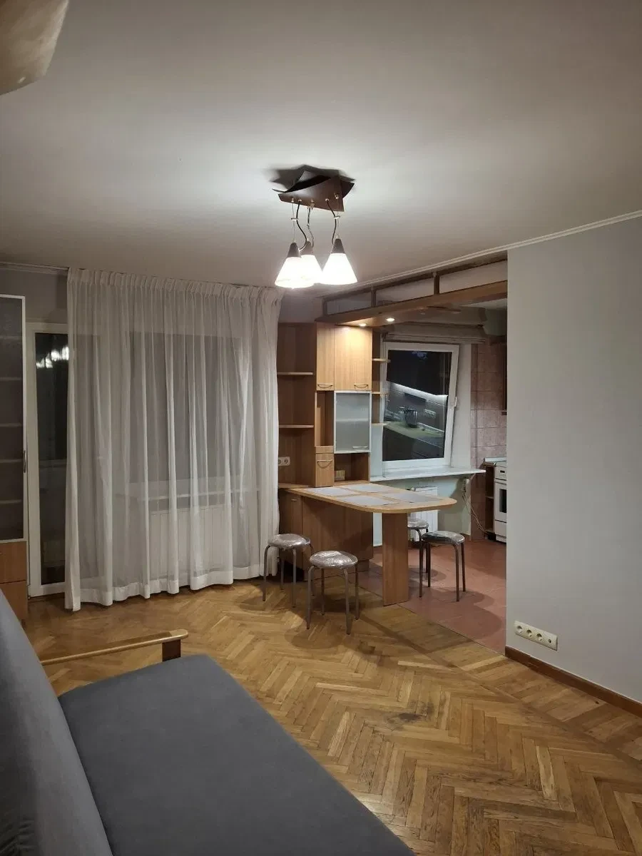 2-кімнатна квартира, Хаджибейський: для сім'ї, інтернет і тепло - фото 1