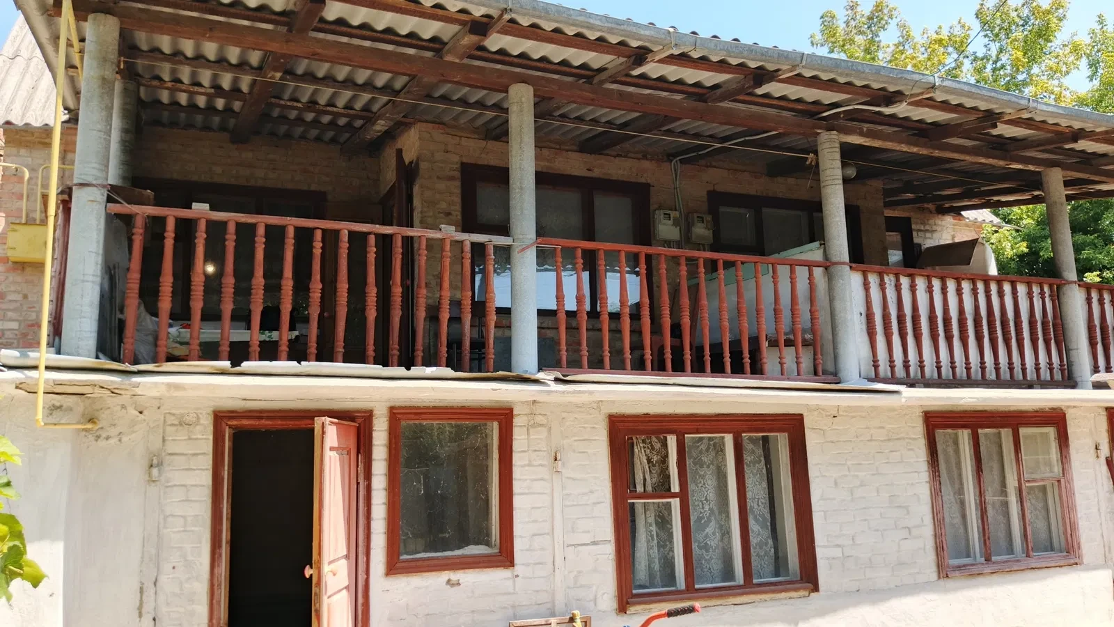 Будинок, Багачеве: дві рівноцінні частини, річка Шполка - фото 4