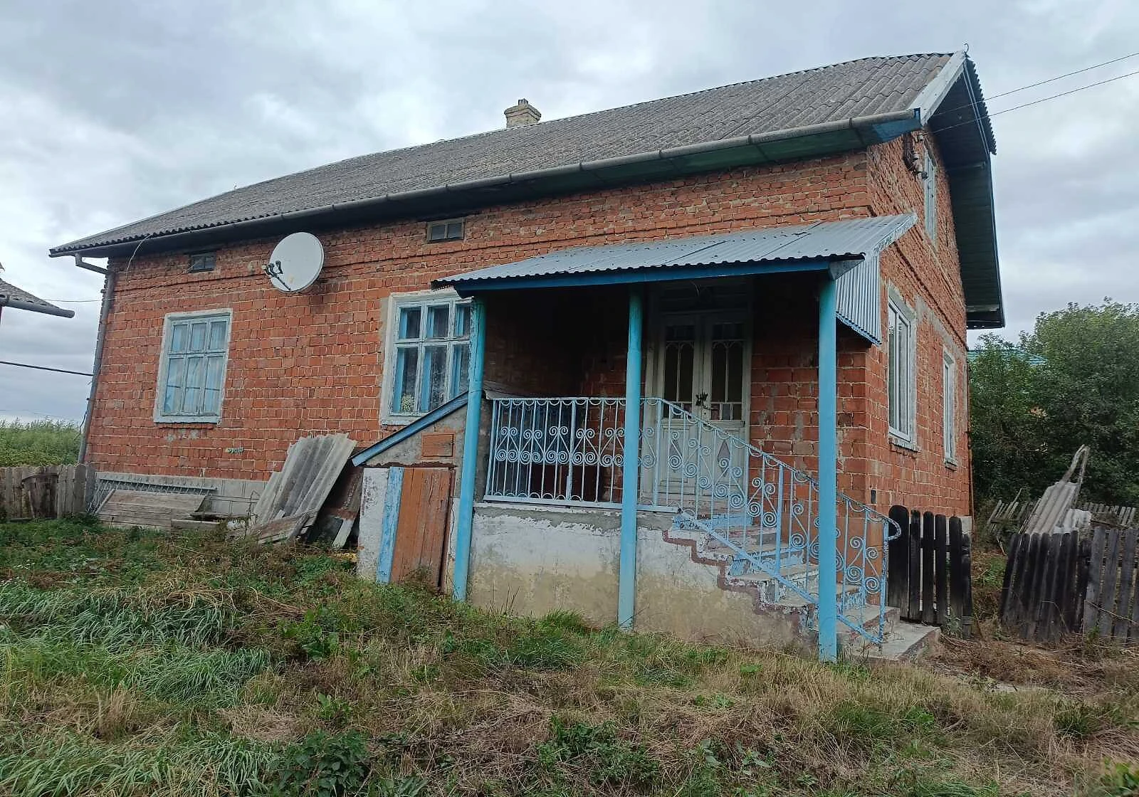Будинок, Угринь: веранда, криниця, город, фото 3