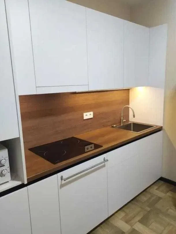 1-кімнатна квартира у ЖК Мира: меблі й техніка, торг - фото 1