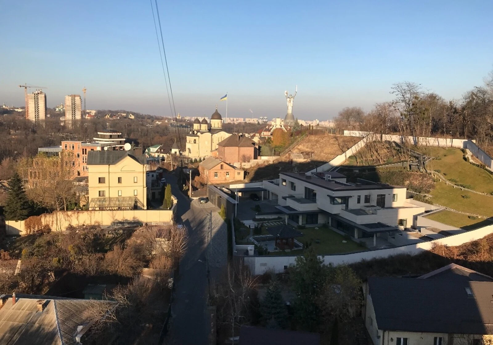 1-кімнатна квартира, Звіринець: метро Звіринецька, цегляні стіни - фото 1