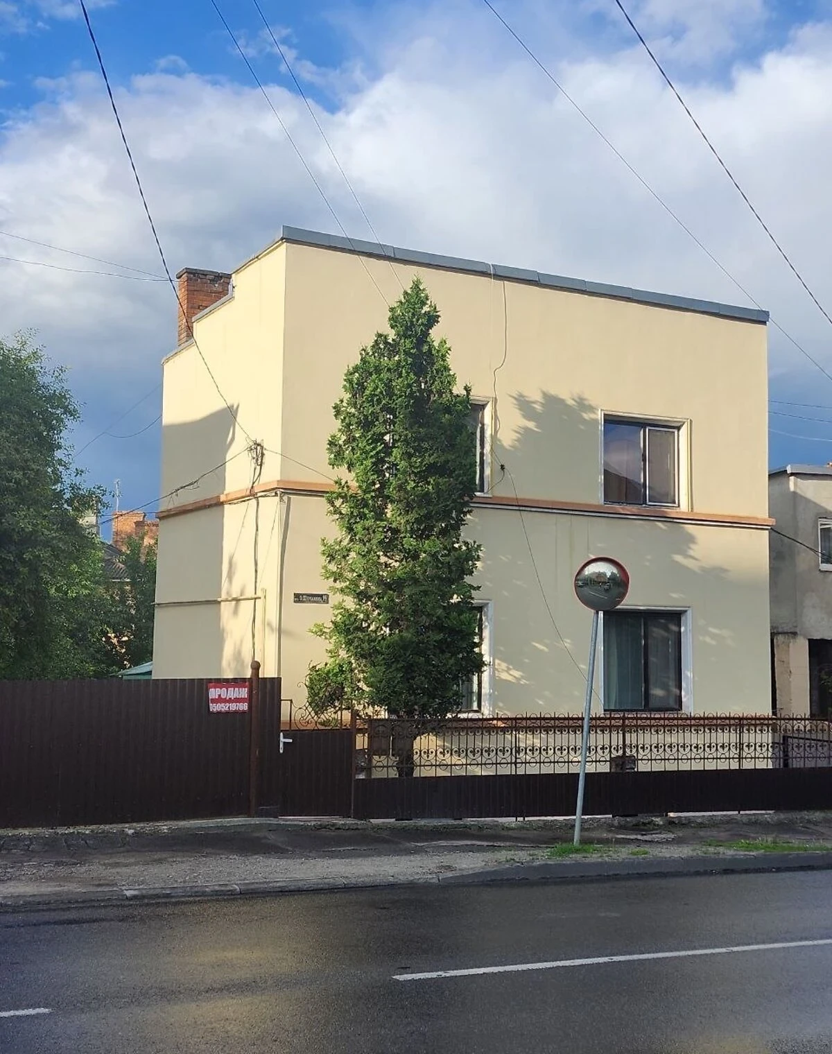 Будинок, Шевченківський: 5 спалень, 4,5 сотки, 3 поверхи