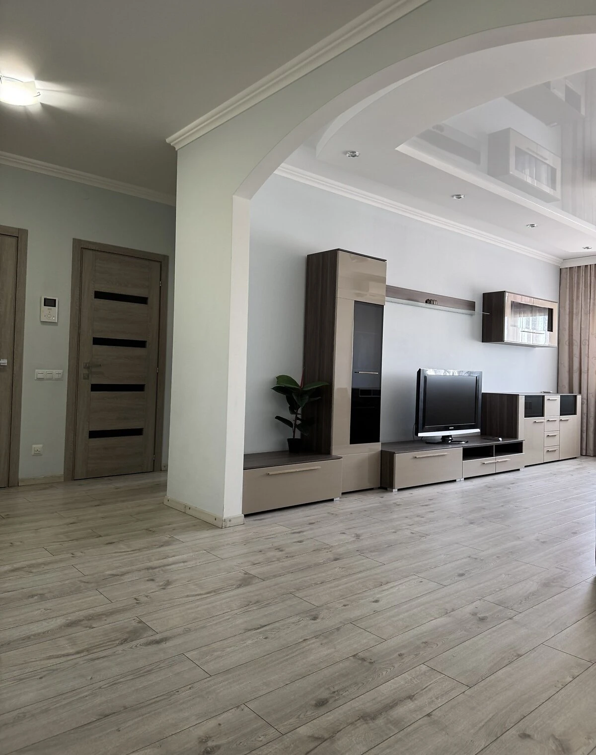 3-кімнатна квартира, Осокорки: 2 санвузли, євроремонт