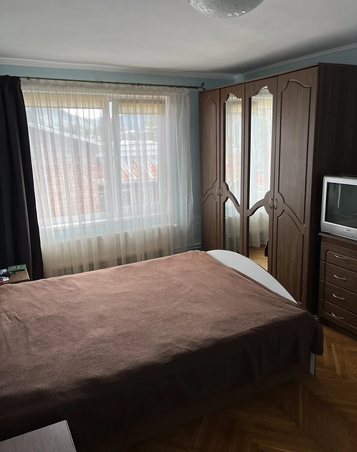 Будинок, Кути: гараж із підвалом, 10 соток, 3 спальні - фото 4