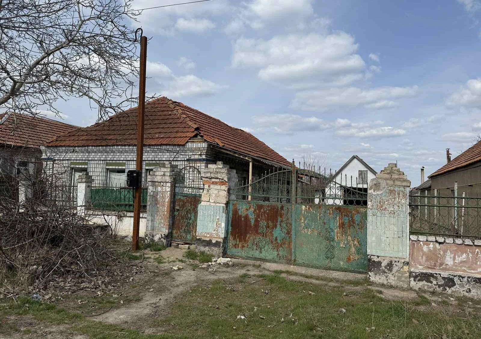 Будинок, Тернівка: гараж у дворі, свердловина, 8,5 сотки - фото 1
