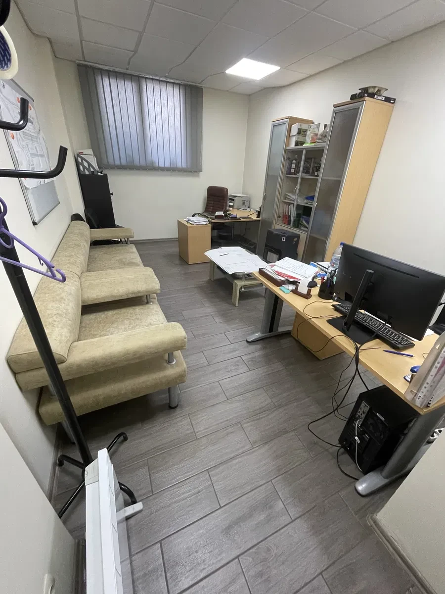 Помещение в ЖК Парковый: два эвакуационных выхода, отдельный вход, фото 5