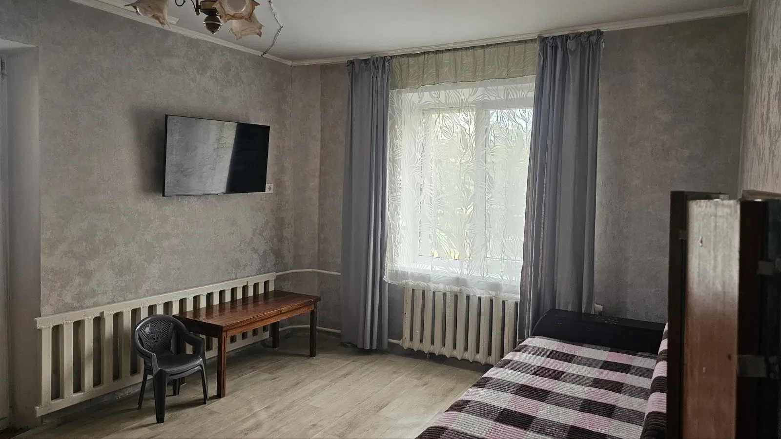 1-кімнатна квартира, Ближні Гречани: м/п вікна, ремонт санвузла - фото 1