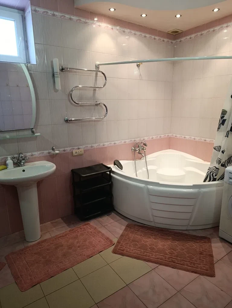 Дом, Хаджибейский: бомбоубежище 170 м², два гаража, фото 5