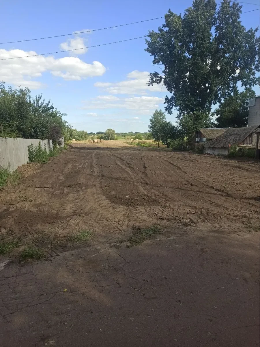 Ділянка 0.24 соток, Великий Крупіль: під забудову, асфальтована дорога