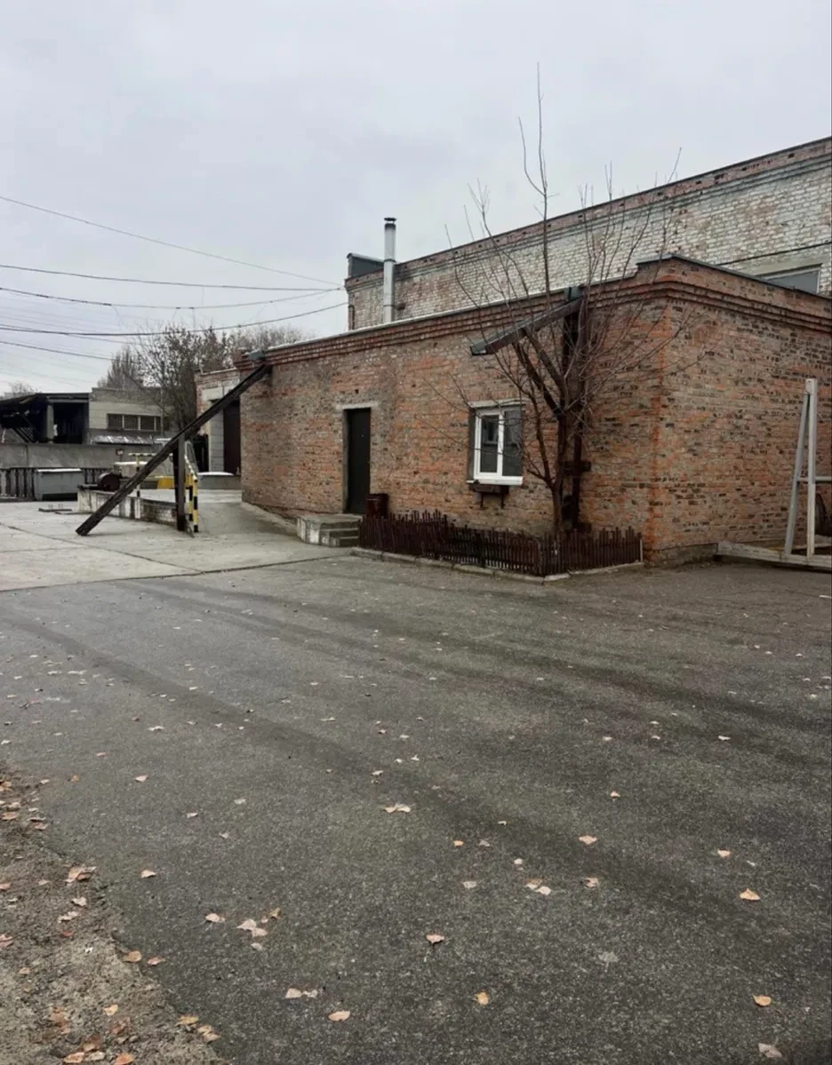 Помещение, Бендеры: офис 42 м², складские помещения 800 м² - фото 3
