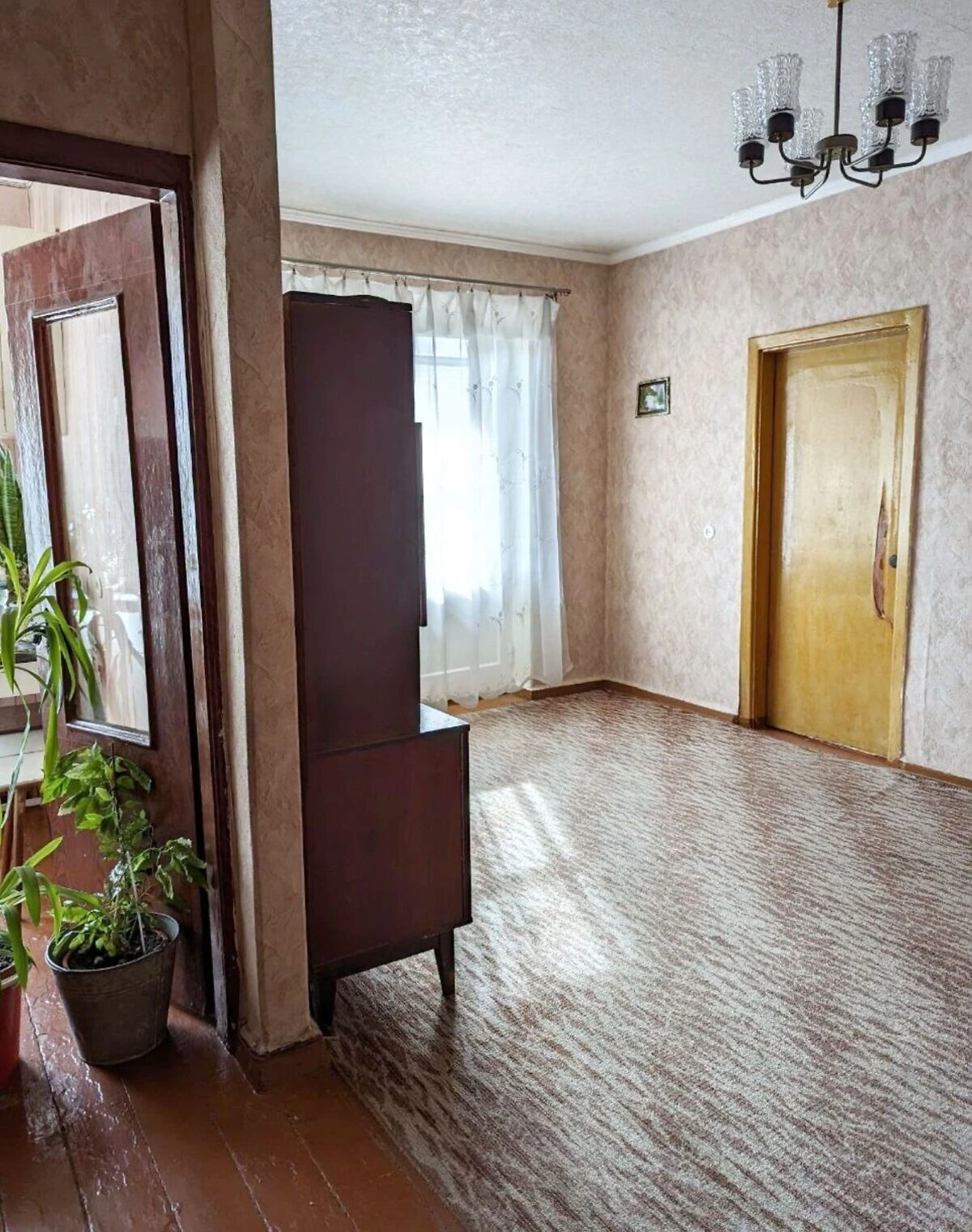 3-кімнатна квартира, Степне: цегляні стіни, балкон, фото 3