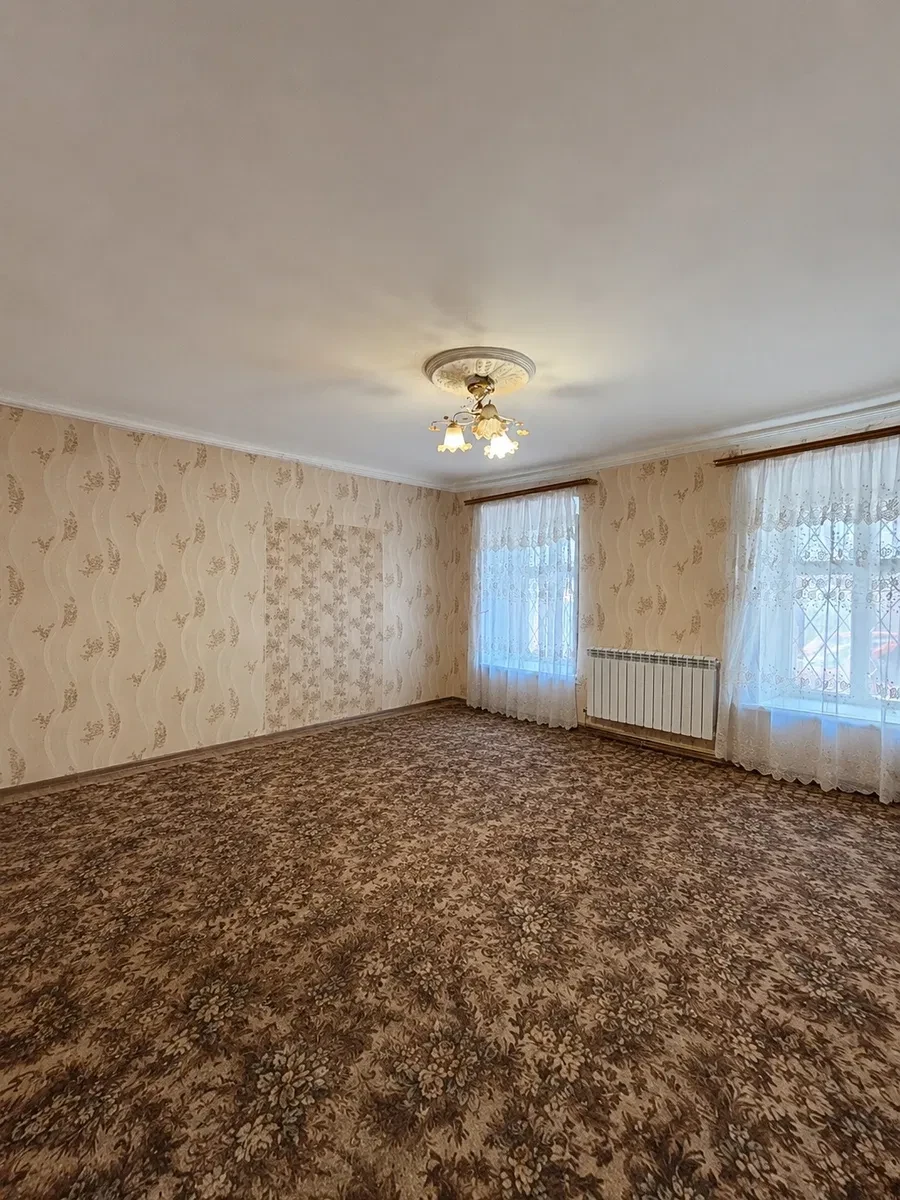 3-кімнатна квартира, Приморський: центр, власний вхід із двору - фото 1