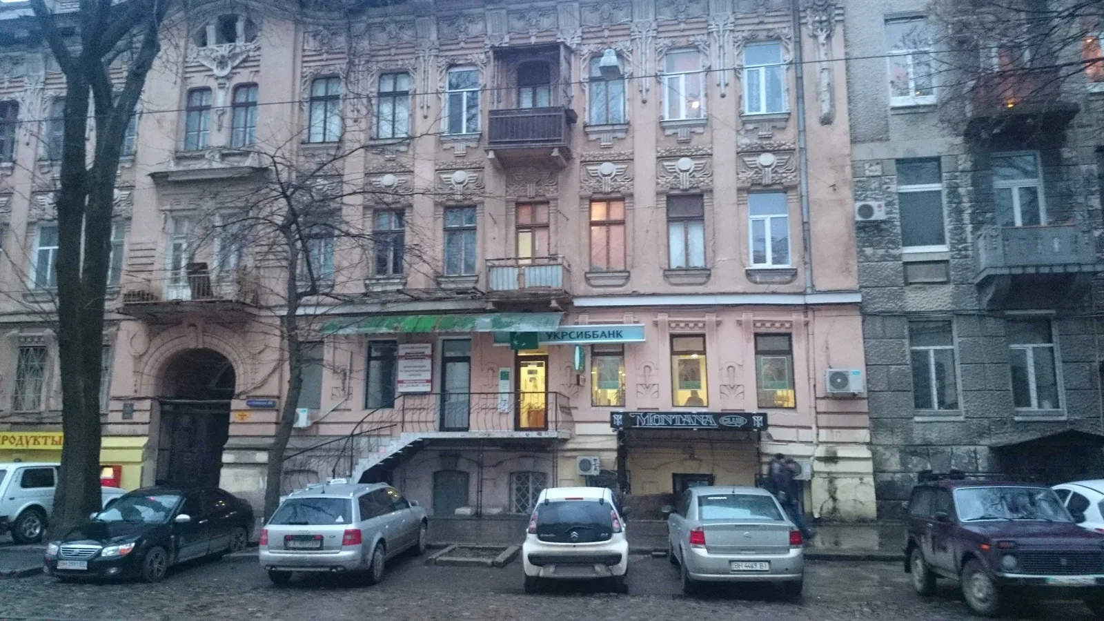 Нежитлове приміщення, Приморський: фасадне, навпроти Бейт Гранд - фото 1