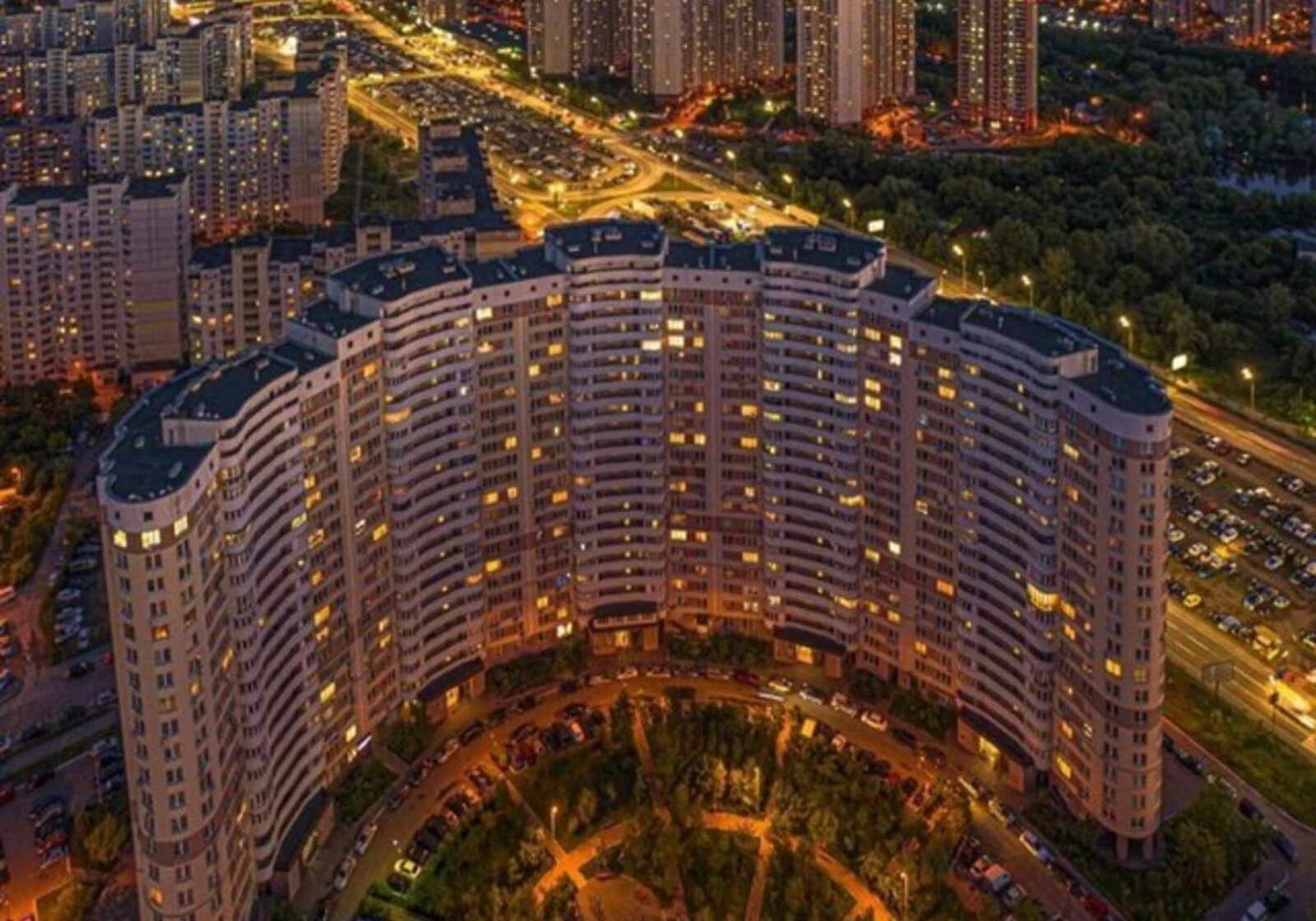 3-комнатная квартира, Позняки: кухня 14.2 м², возможна рассрочка - фото 1