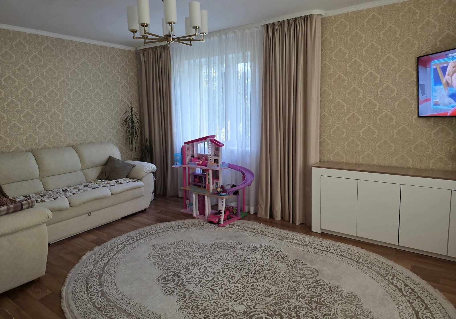 Будинок, Якушинці: веранда, гараж із підвалом, криниця - фото 2