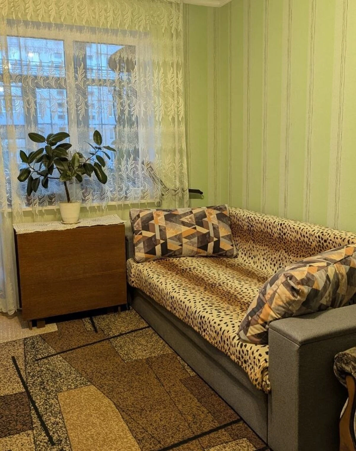 2-кімнатна квартира, Ромни: бойлер, роздільний санвузол, фото 3