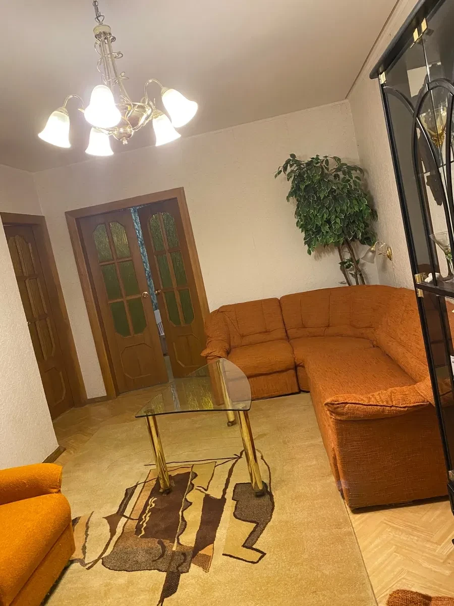 2-кімнатна квартира, Київський: інтернет, вода й опалення без світла - фото 2