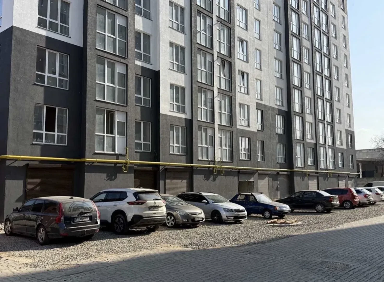 Гараж, Івано-Франківськ: кутовий, два заїзди - фото 3