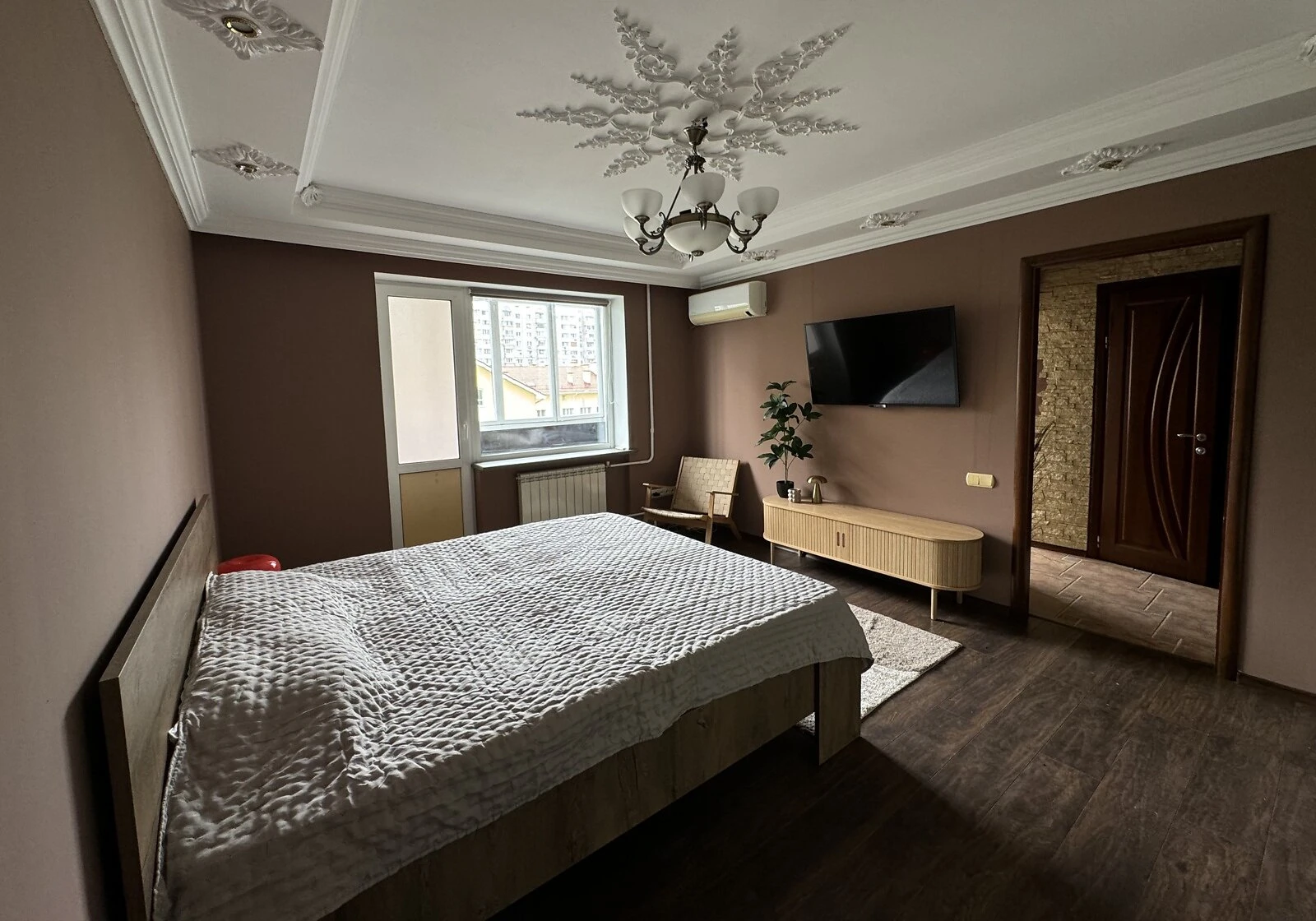 1-кімнатна квартира, Новобіличі: євроремонт, опалення без світла