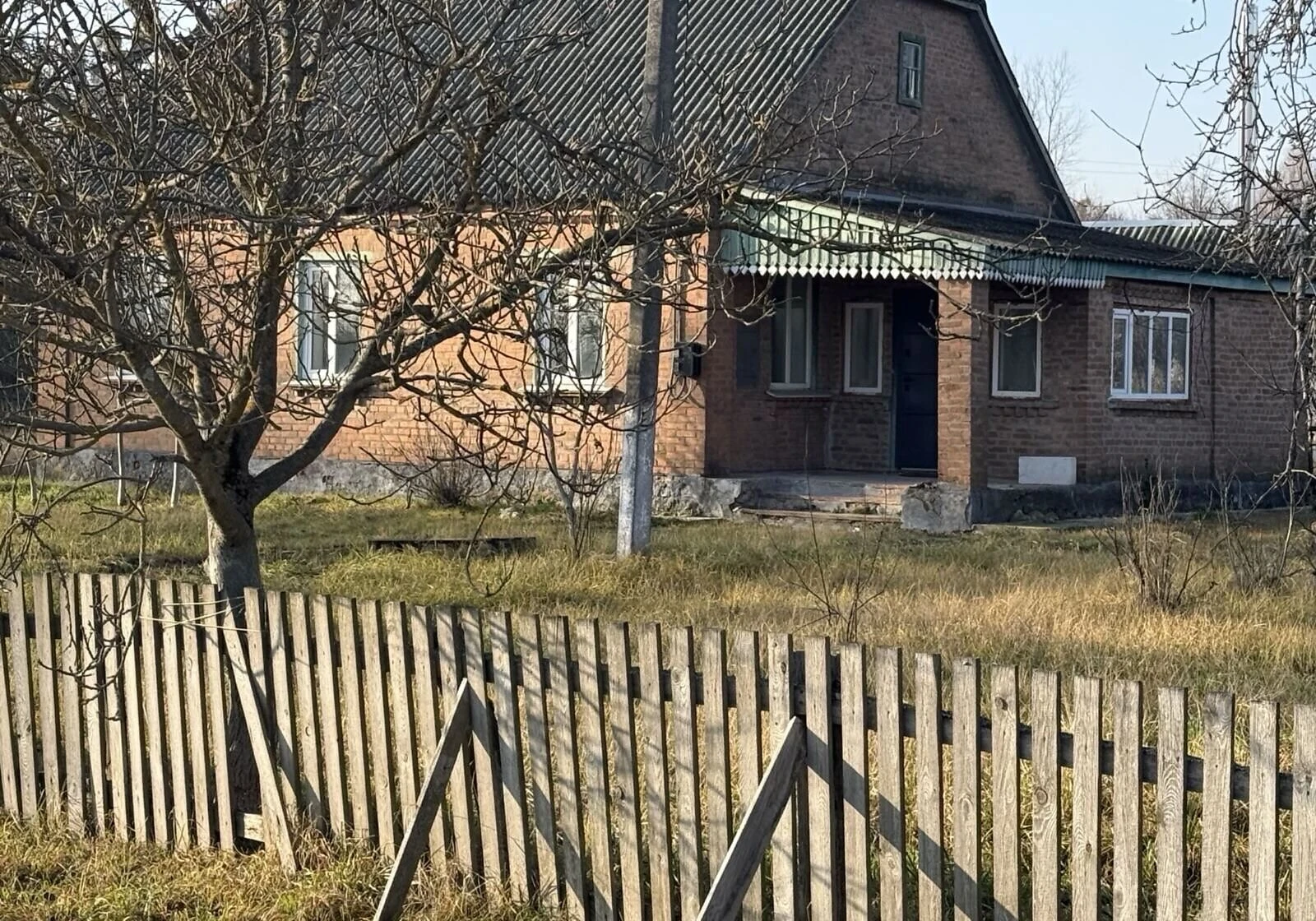 Дом, Бехи: веранда, колодец - фото 2