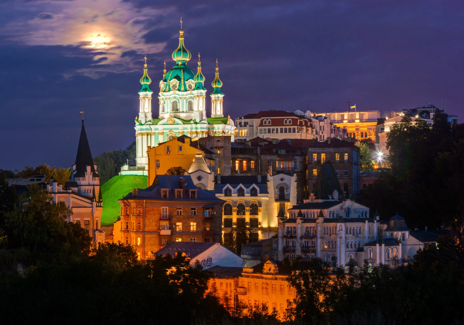 4-кімнатна квартира, Поділ: кухня-студія, дизайнерський ремонт, фото 2