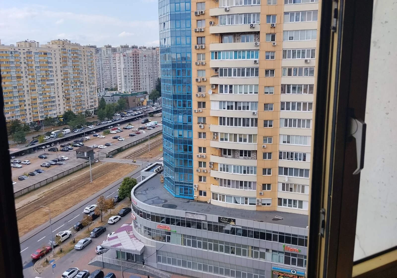 3-кімнатна квартира, Позняки: метро Позняки, торг можливий - фото 4
