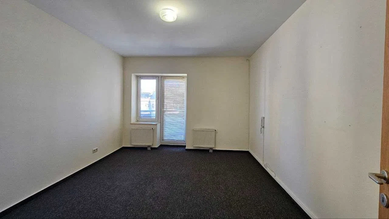 Офис, Печерский: 4 кабинета, генератор, метро в 3 минутах, фото 5