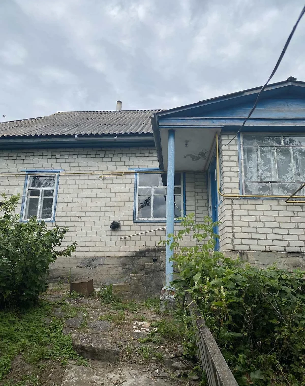 Будинок, Карпилівка (Козелець): 25 соток, цегляні стіни - фото 1
