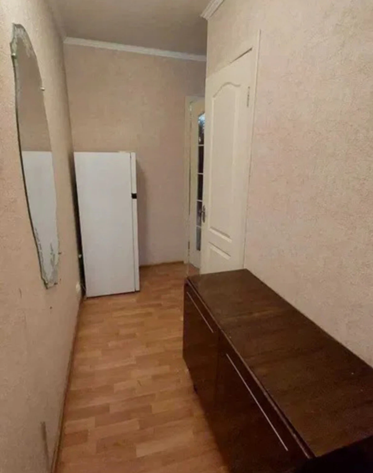2-кімнатна квартира, Кривий Ріг: паркомісце, ЄОселя - фото 1