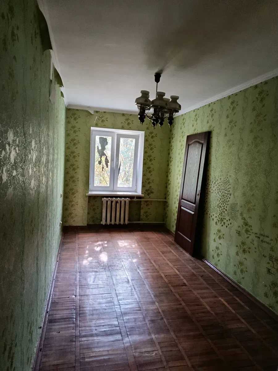 3-кімнатна квартира, Солом'янський: під ремонт, торг