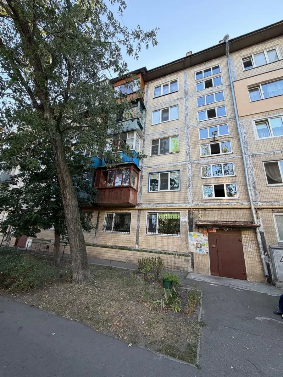 2-кімнатна квартира, Дніпровський: під ремонт, торг - фото 1