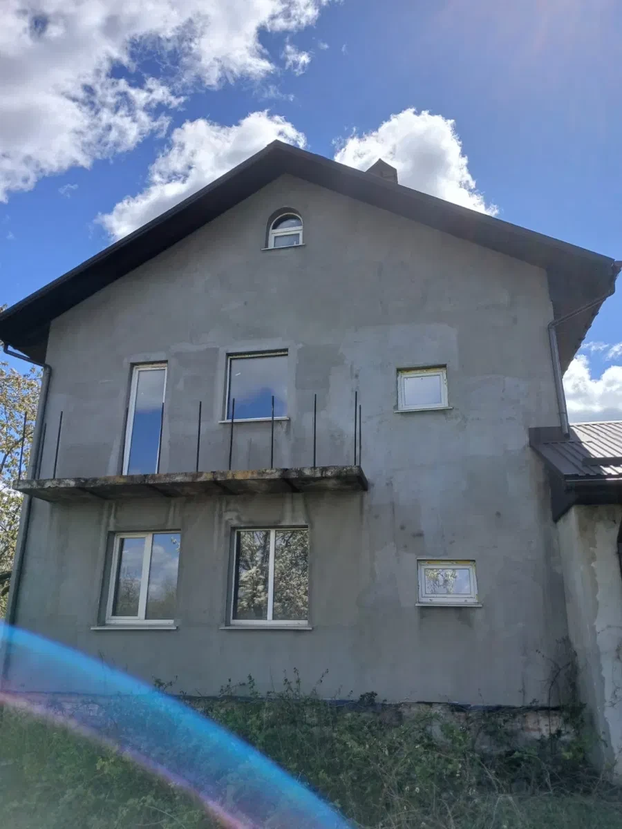 Будинок, Покровський: 10 соток, 380 В, під чистову - фото 1