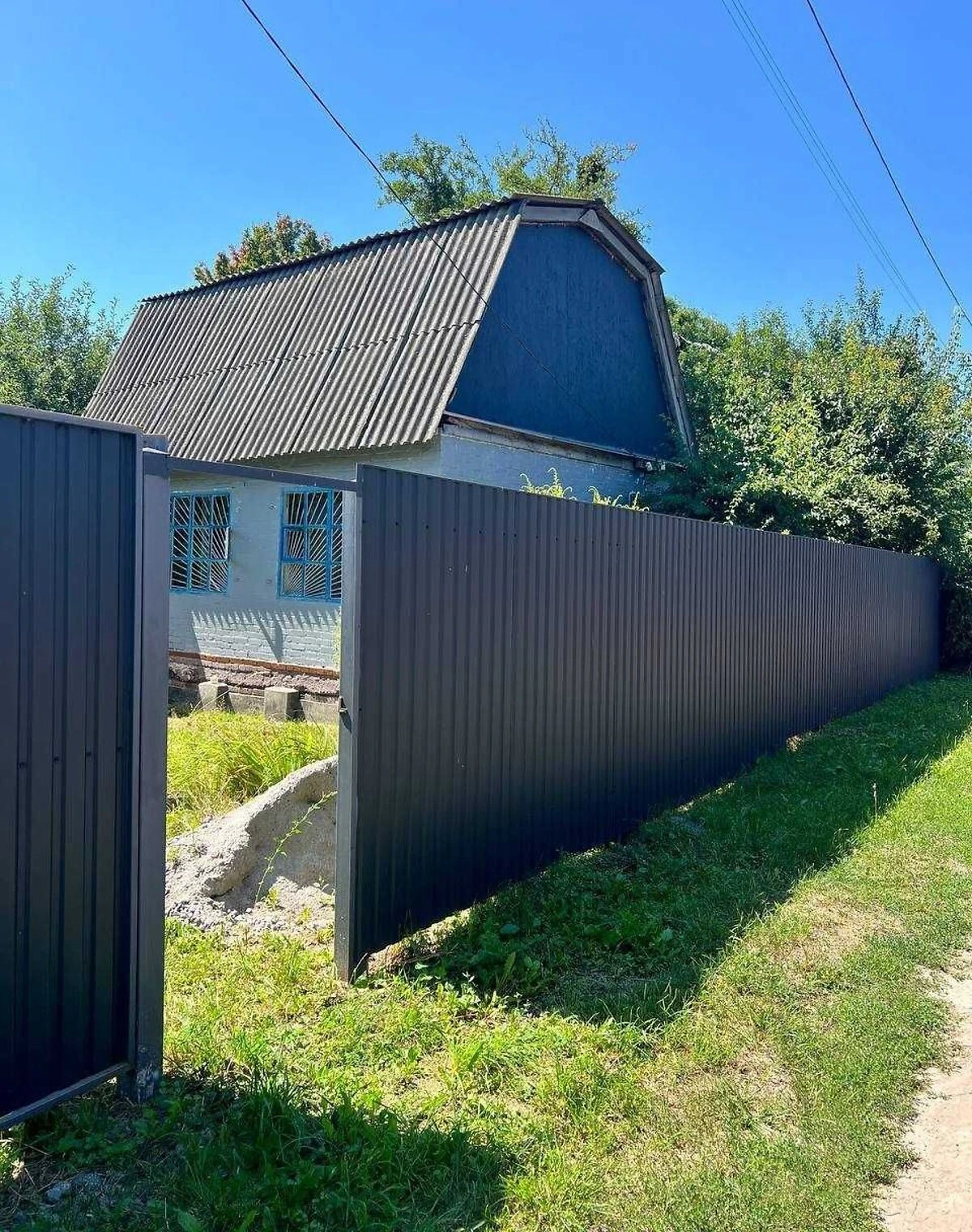Дача, Вороніна: свердловина, централізоване опалення, цегляні стіни - фото 2