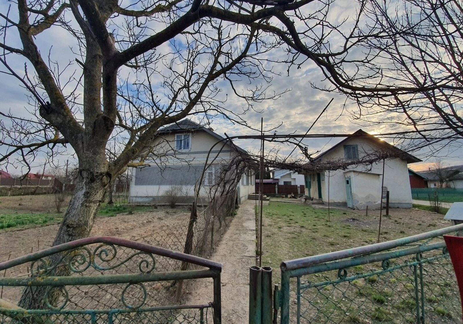 Будинок, вулиця Івано-Франківська: літня кухня - фото 3
