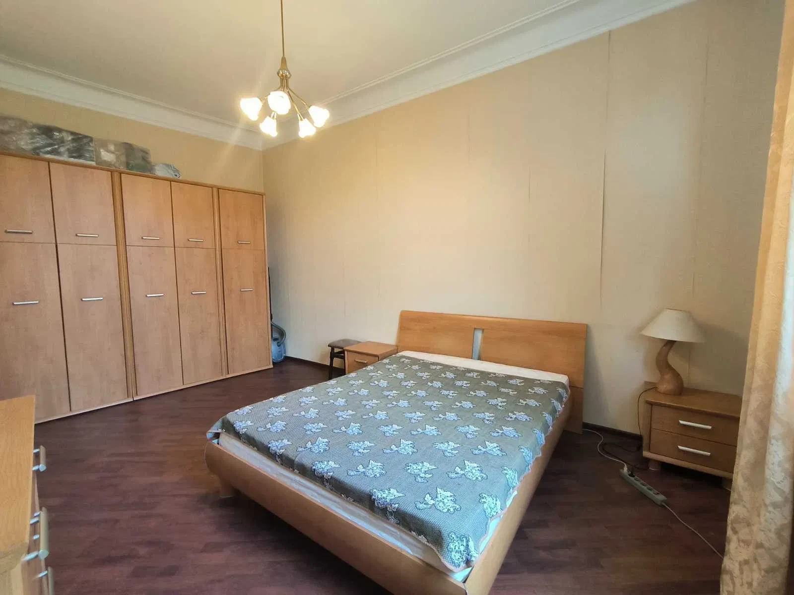 2-кімнатна квартира, Франківський: біля Політехніки, великий балкон, фото 2