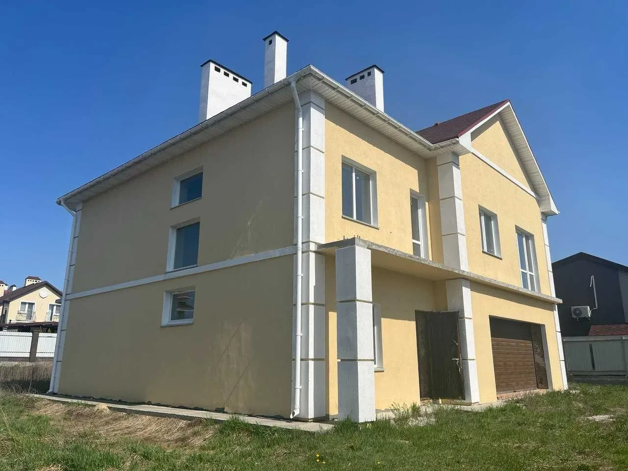 Будинок у ЖК Grand Villas: гараж на 2 авто, охорона - фото 2