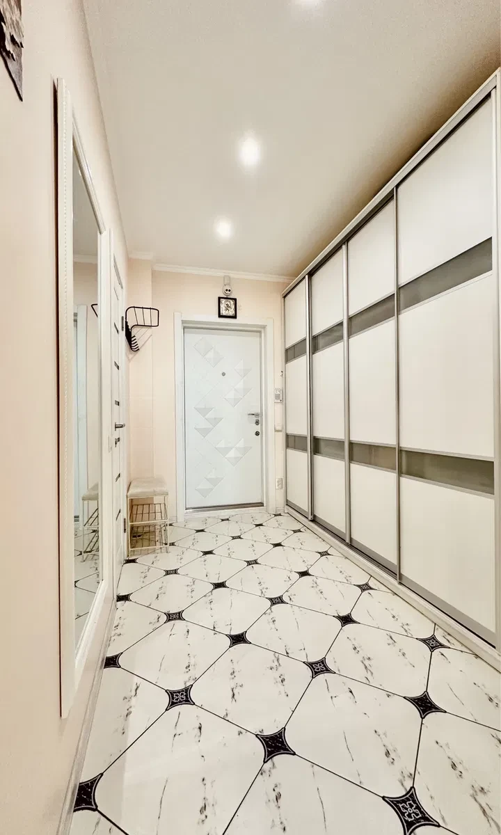 1-кімнатна квартира у ЖК GENEVA: тераса 5 м², генератор - фото 2