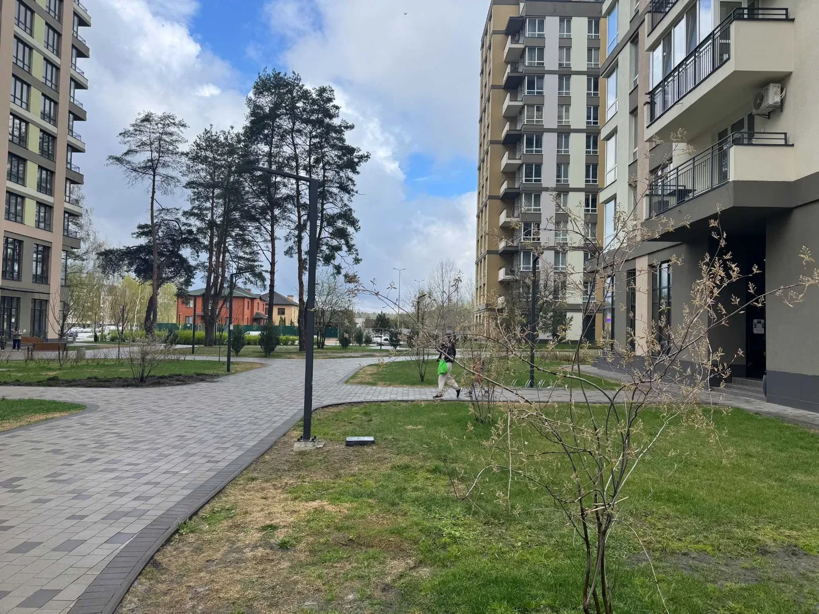2-кімнатна квартира у ЖК Крона Парк 2: друга лінія, 2 санвузли - фото 3