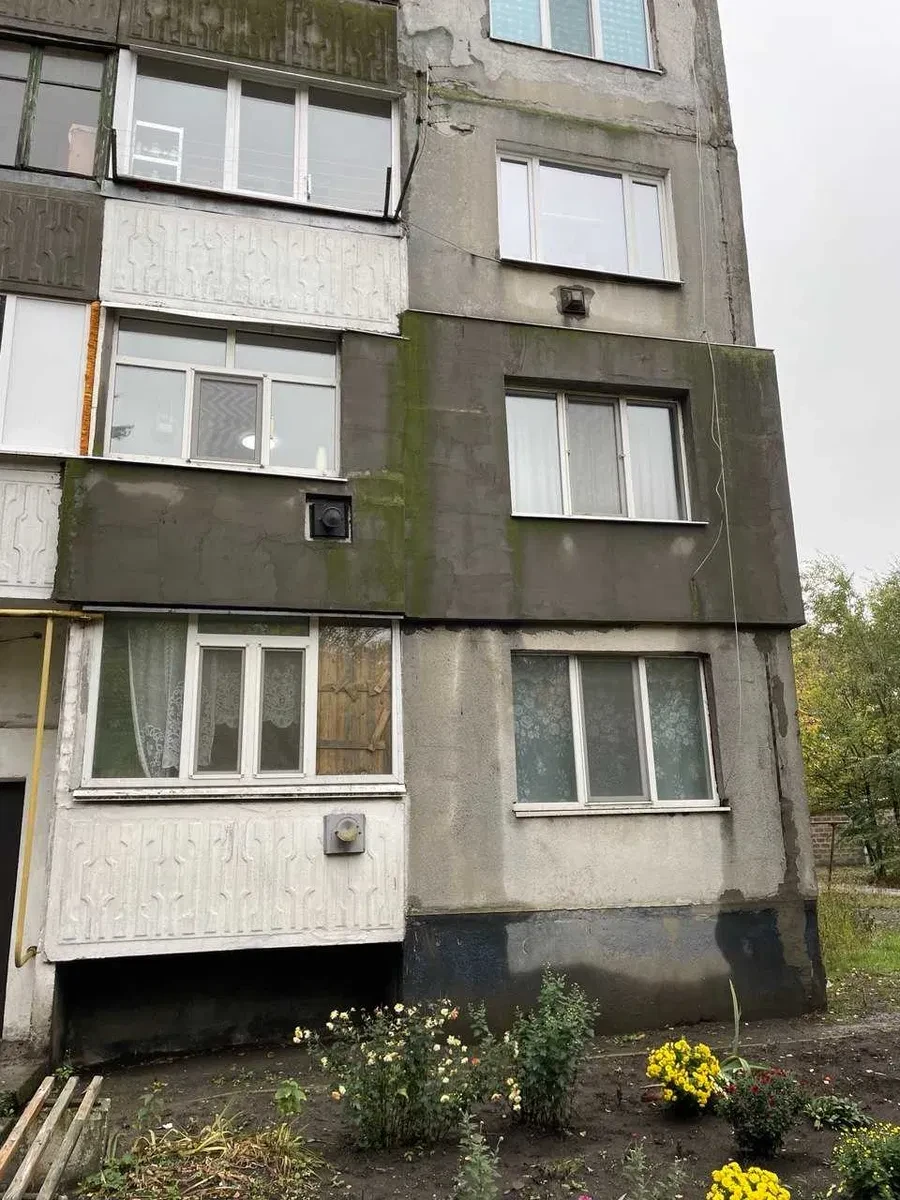 2-кімнатна квартира, Синельникове: єОселя, гараж біля будинку - фото 1
