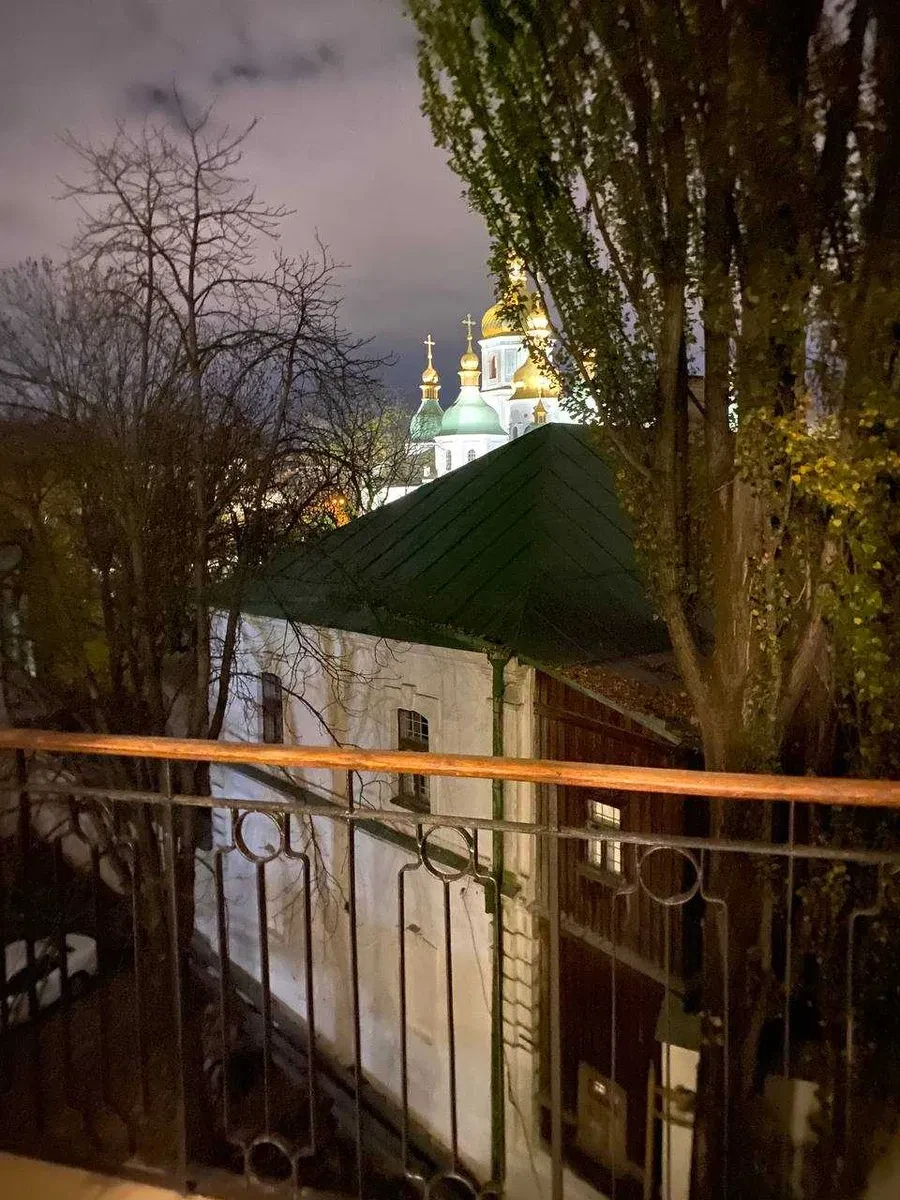 1-комнатная квартира, Шевченковский: потолок 3,9 м, капремонт 2015 года - фото 2