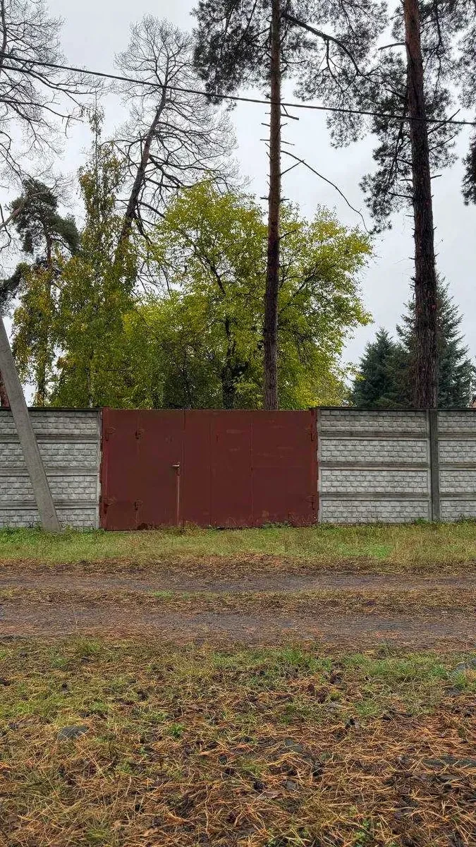 Участок 15 соток, Буча: два въезда, раздел, озёра в 600 м - фото 3