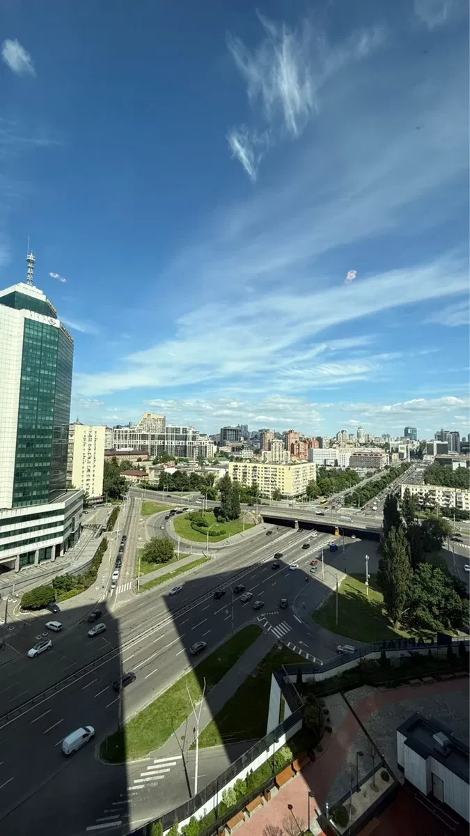3-комнатная квартира в ЖК Манхэттен: панорамный вид на город, генератор, фото 4